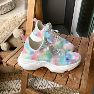 Steve Madden Myles pastel sneakers Sz 7